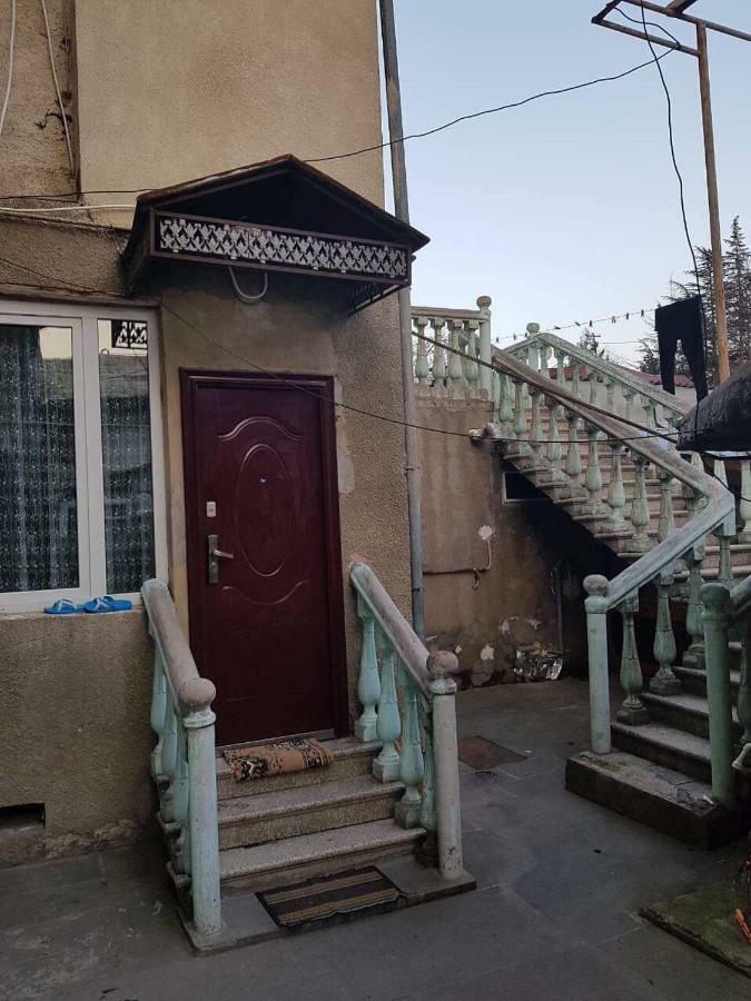博尔若米 Our House酒店 外观 照片